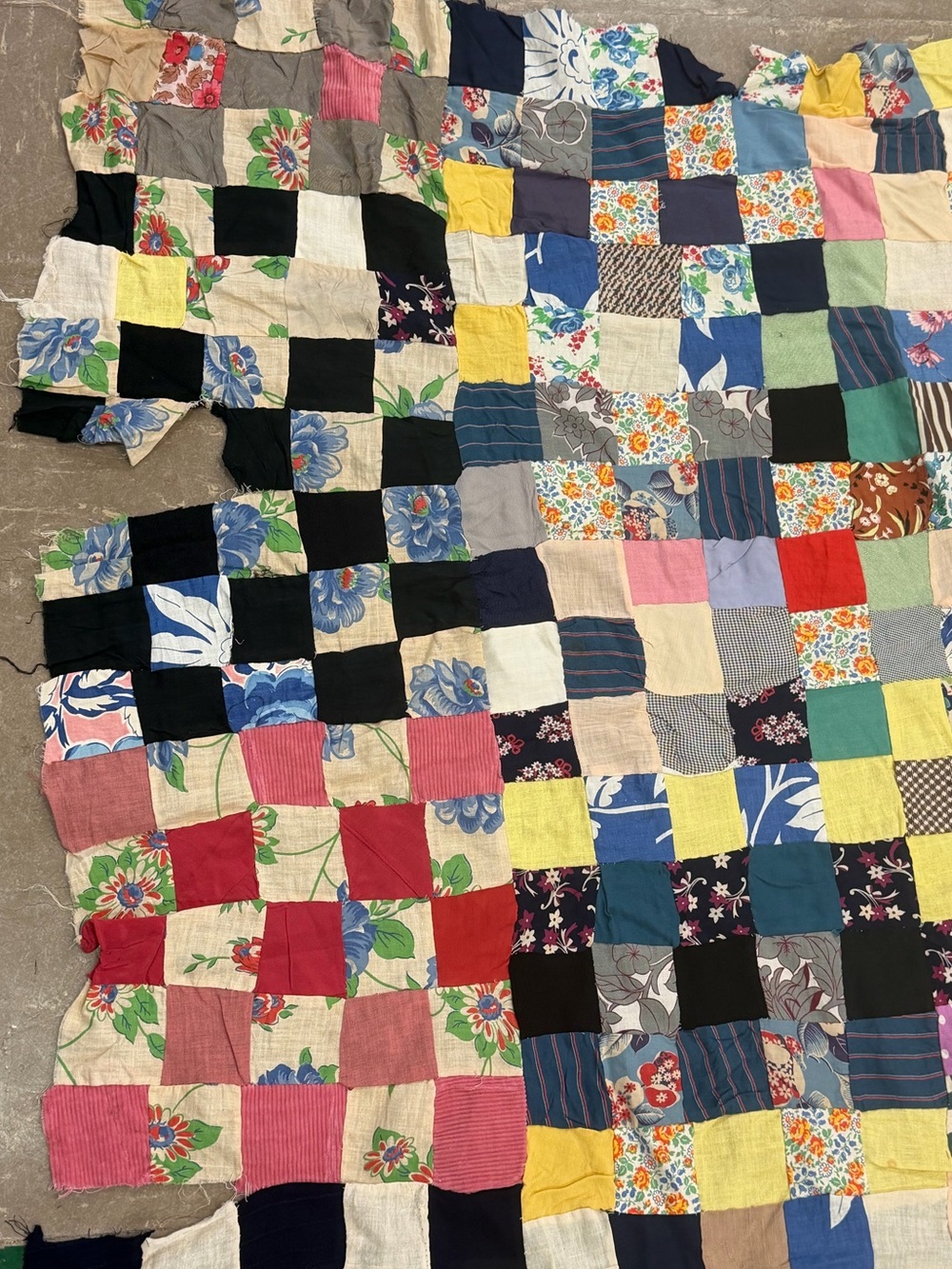VTG Hand-Stitched Postage Stamp Quilt Topper Feedsack Fabric Scrap Mosaic 58x72" - Picture 5 of 10